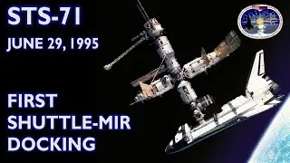 STS-71 &mdash; Первая стыковка шаттла с &laquo;Миром&raquo; &mdash; Стабилизированная, увеличенная версия (29.06.1995) &mdash; &laquo;Атлантис&raquo;, космическая станция &laquo;Мир&raquo;.