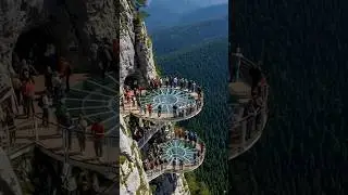 Can You SURVIVE a Rockslide on a Glass Observation Deck?