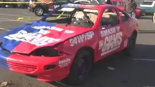 Danny SMASH giant's car!