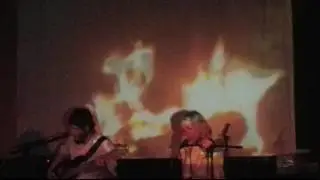 It's Jo and Danny 'Kiss My Shadow' live in Berlin 2004