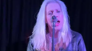 Cherie Currie “Queens of Noise” live at The Deer’s Head, Belfast 30th November 2024