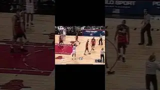 Michael Jordan shooting left handed #michaeljordan #michael #jordan #0elton0 #basketball #nba