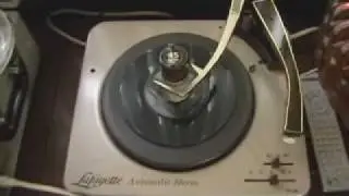 Sentinel Model 10 Tape Recorder and Lafayette PK605 Record Changer.wmv