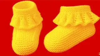 How to Make Beautiful Socks for Babies Easily / Baby Socks!🧶Baby Booties🌸