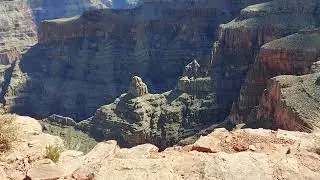 Walking up to lip of Grand Canyon