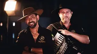 Vem e Mexe Comigo/Alê e Claudinho/Feat. Ronaldo Caldas Sorriso Lindo/Clipe Oficial