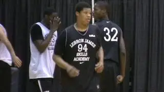 Kennedy Meeks Top 30 Prospect in 2013 - LeBron James Skills Academy 2011 Akron, Ohio