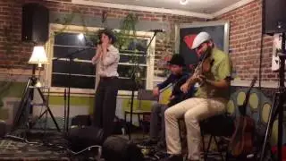 Red Prairie Dawn - Mean Lids