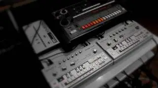 TR-808 VS 2 TIMES TB-303