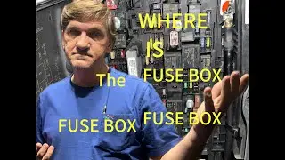 True location of the fuse box for the trailer on a 2021 Freightliner Cascadia