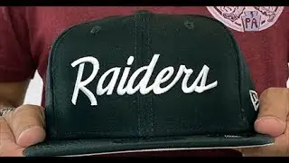Oakland Raiders SCRIPT TEAM-BASIC SNAPBACK Black Hat by New Era