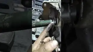 Нисан Рог 2 продолжаем искать вибрацию, как снять промежуточный подшипник.