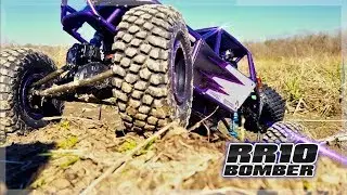 Axial RR10 Bomber Field Run (Learning to Drive a Crawler)