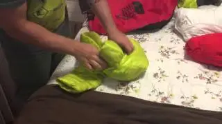 APRENDA FAZER MALA COM ROUPAS DE NEVE