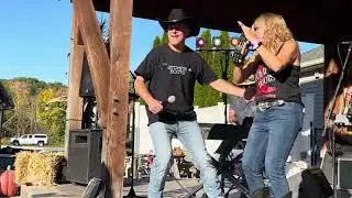 CobbleStone Road Band Sonny's Place Somers  CT.  October 6 2024 Robert Caplette