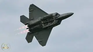 F-22 Raptor Demo - Monday - EAA AirVenture Oshkosh 2025