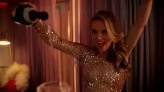 Spice Girl gives Richard Branson's new ship the 