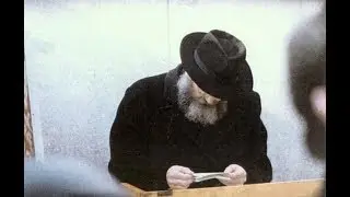 Does going to the ohel contradict believing that the Rebbe is physically alive?