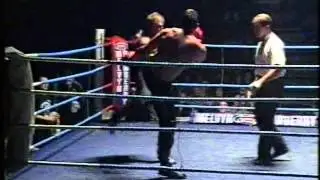 KICKBOXING  Stuart (AWESOME) Green UKCBA Vs Grant Barker  ..part 2
