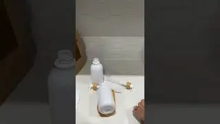 MaisoNovo White Bamboo Soap Dispenser with Bamboo tray.