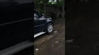 Jalan rusak parah di desa cadasngampar yg lama tak kunjung ada perbaikan