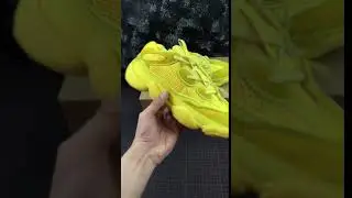 Видео обзор Yeezy Boost 500 Yellow