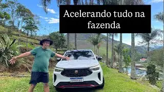 Acelerando tudo com Fiat Fastback Abarth
