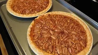 BEST Homemade Pecan Pie