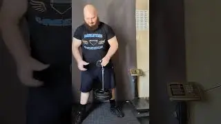 Pinch Strength Training with Discus hand to hand transfer at 21kg