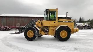 K&ouml;p lastmaskin Volvo L70C med redskap p&aring; Klaravik