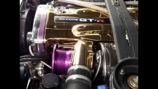 R34 GTR RB27 HKS T51R JEM DYNO RUN 642kw on e85 gold plated engine covers & turbo