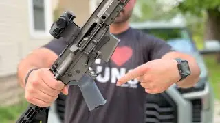 Gun upgrade, pistol grip swap on AR9!