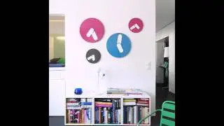 Wei&szlig; Schlafzimmer Bunte Uhren