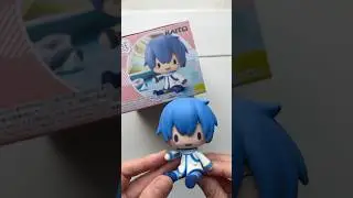 Opening the KAITO Fuwa Petit Chibi Figure by Sega! #kaito #vocaloid #figurecollector