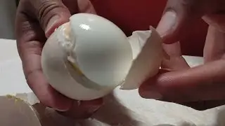 What happen to overcooked egg???😳 #egg #food