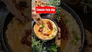 So kannst du in 5 Minuten diesen leckeren Tomate Feta Dip Aufstrich machen