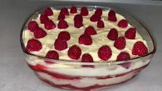 Tiramisu aux fruits rouge