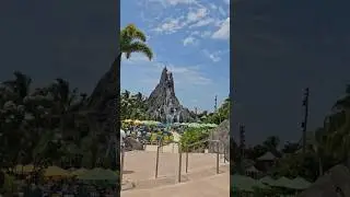 Volcano Bay, baby                                   #youtubeshorts #fypage #reel #valcanobay