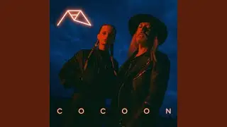 Neon Love (feat. Dancshow)