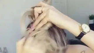 Messy bun tutorial with bunny ear scrunchie