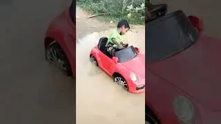 Car driving by kid through dirty water/car stuck in the water#shorts🚗🚗🚗🛻🛻🛻