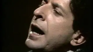 Leonard Cohen - The Stranger Song (1967)