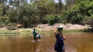 ATRAVESSANDO O RIO PARAGUA&Ccedil;U A P&Eacute; COM MINHA FAM&Iacute;LIA/ #viral #cute /Gil Trindade 