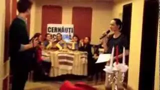 Oana Puscasu prezinta expozitia culinară
