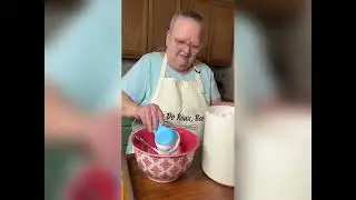 My Easy Peach Cobbler 🍑 mamawgailcooks