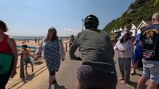 A fantastic beach walk. Peak summer in Bournemouth. Voted UKs best beach ⛱️ 🙌 