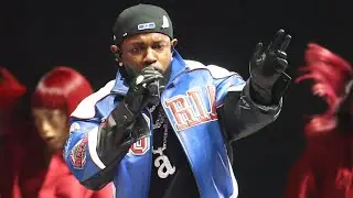 Kendrick Lamar performs at the 2025 Superbowl Halftime DISSING DRAKE #theynotlikeus