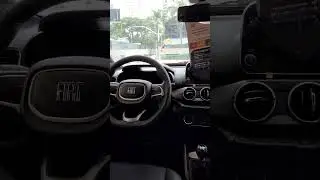 Interior do Fiat Argo Trekking