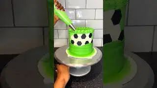 Football cake, but make it ✨chic✨ Semi sweet #kutiwacakes #caketok
