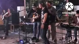 pelangi - boomerang. haris ali with  classrock band  di kafe kayoon heritage surabaya.